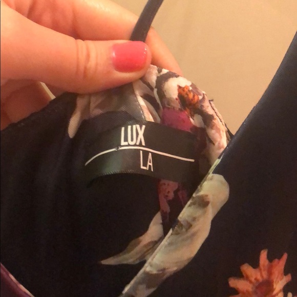 Floral dress - Picture 4 of 4